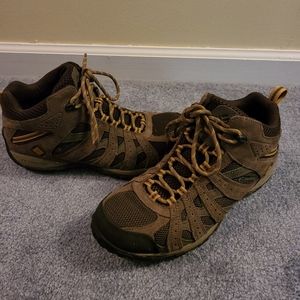 Columbia Redmond Mid - Size 8.5 (mens)